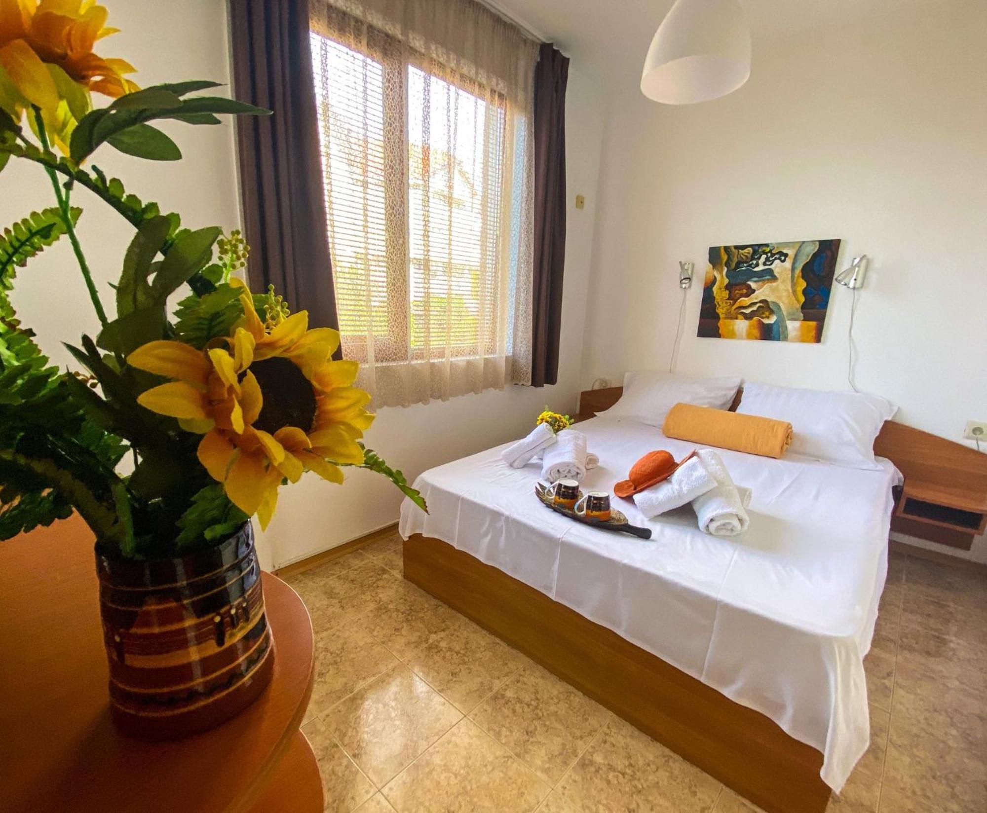 Apartments Yana Obzor Esterno foto